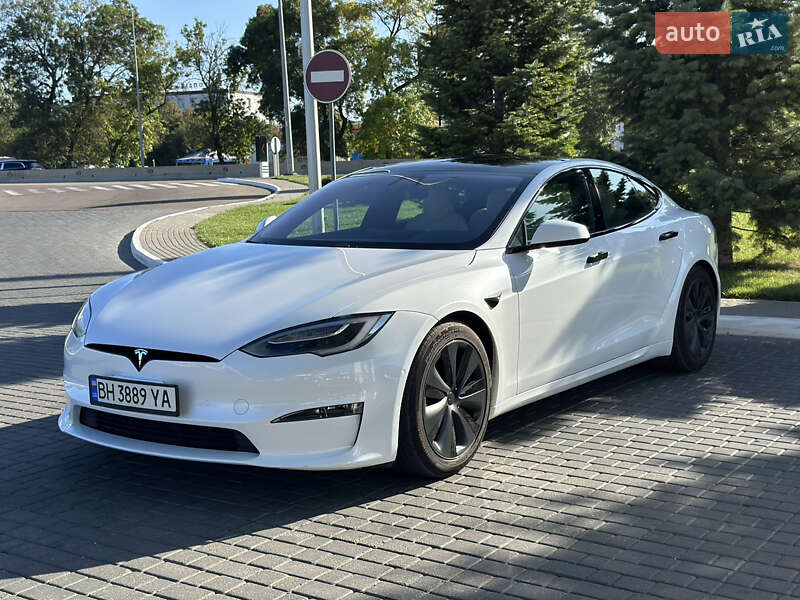 Лифтбек Tesla Model S 2022 в Одессе