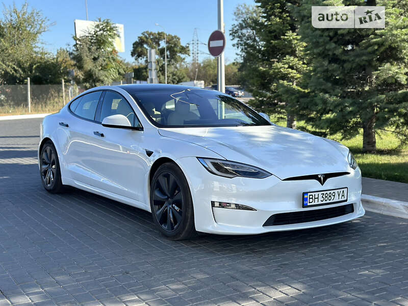 Лифтбек Tesla Model S 2022 в Одессе