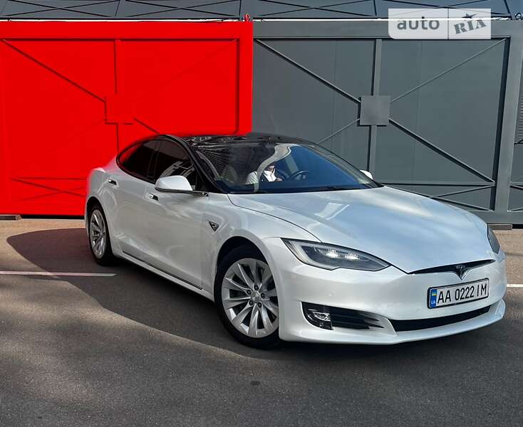 Tesla Model S 2018 Tesla Model S 2018