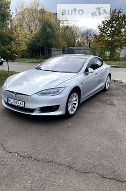 Tesla Model S 2017