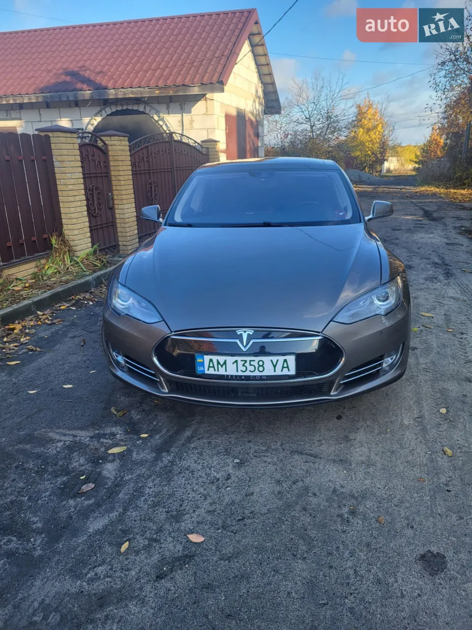 2015 Tesla Model S - мініатюра 26