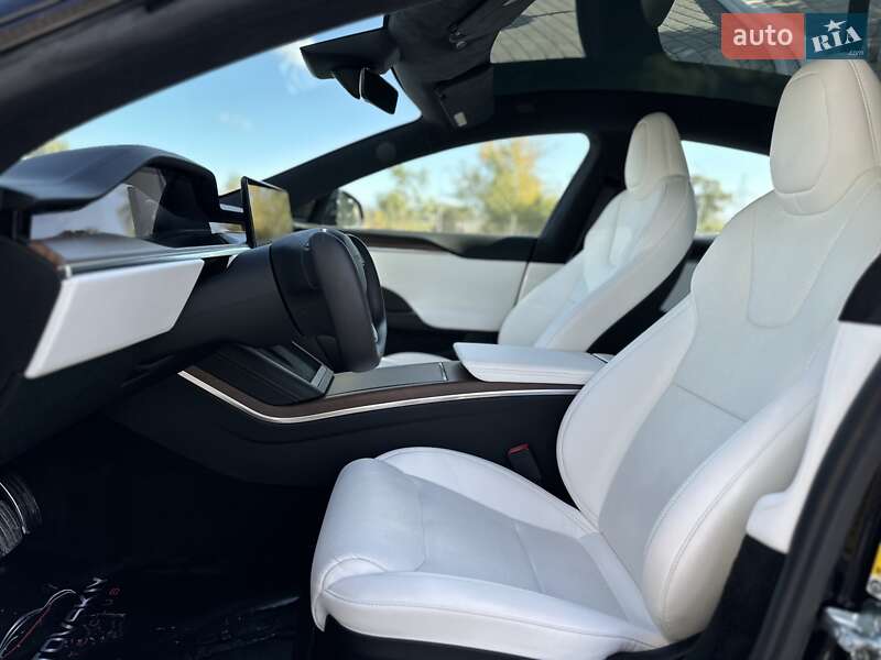 Лифтбек Tesla Model S 2021 в Одессе