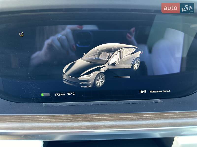 Лифтбек Tesla Model S 2021 в Одессе