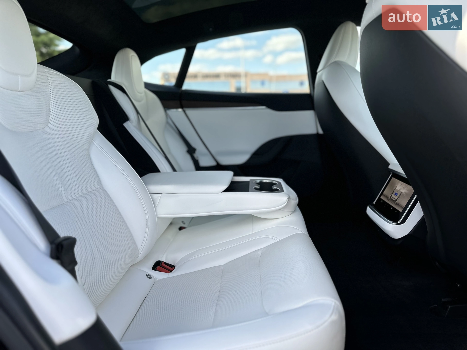 2021 Tesla Model S - мініатюра 30