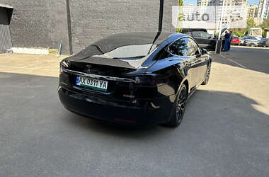 Ліфтбек Tesla Model S 2019 в Харкові