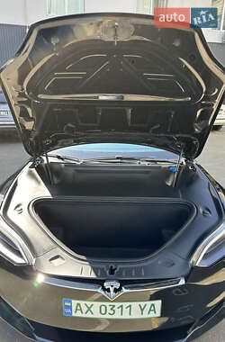 Лифтбек Tesla Model S 2019 в Харькове