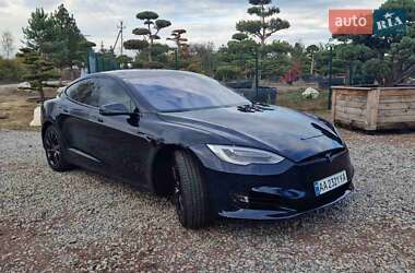 Tesla Model S 2014