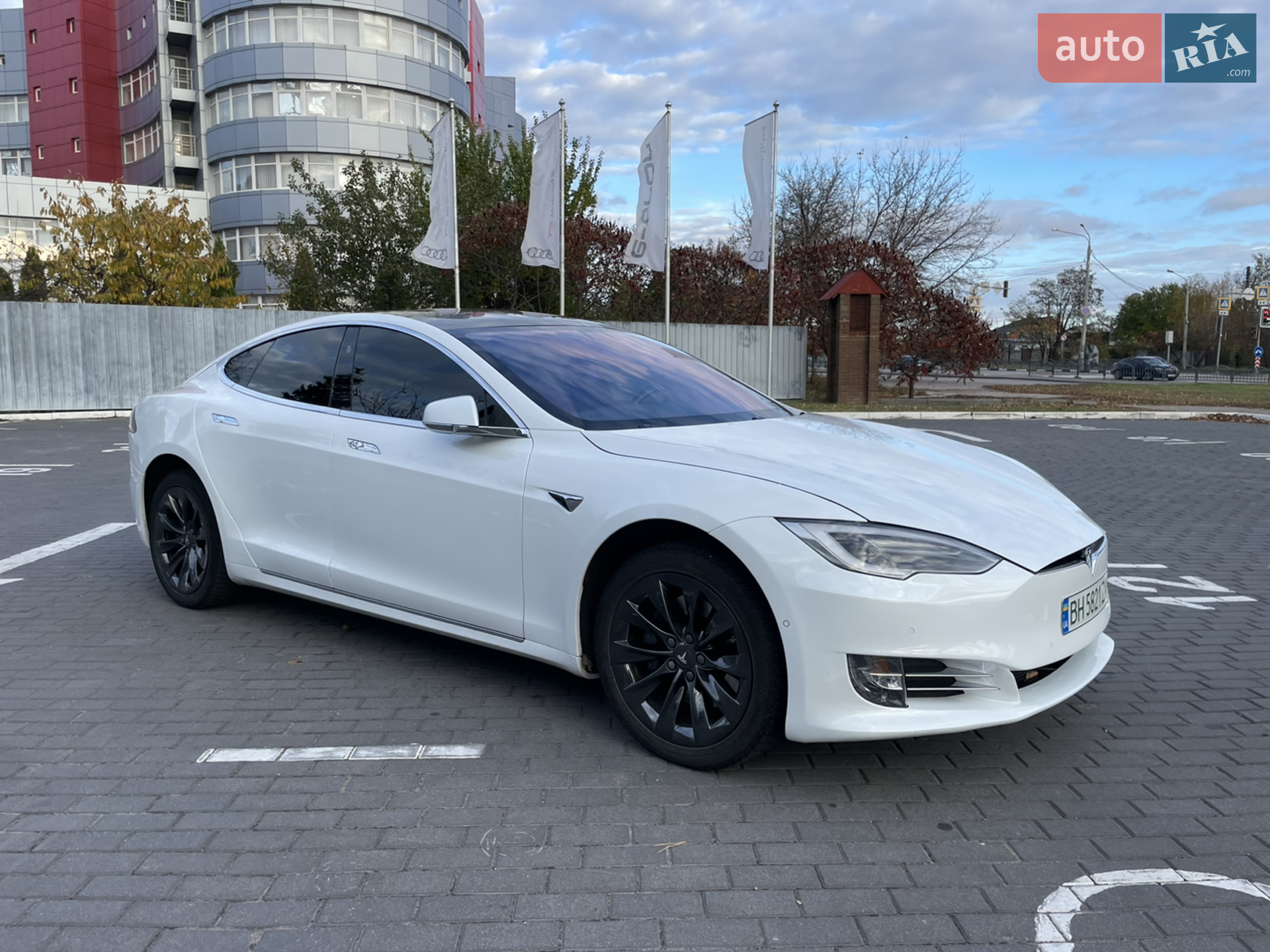 2018 Tesla Model S - мініатюра 4