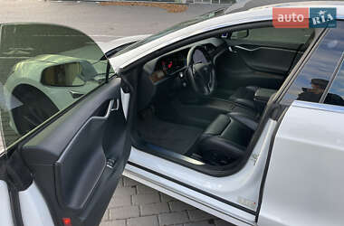 Ліфтбек Tesla Model S 2018 в Харкові