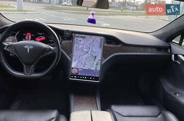 Ліфтбек Tesla Model S 2018 в Харкові