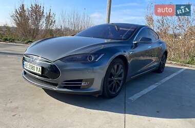 Tesla Model S 2013