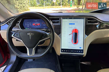 Ліфтбек Tesla Model S 2014 в Києві