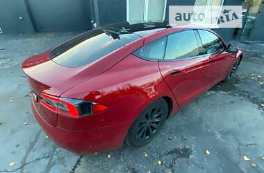 Ліфтбек Tesla Model S 2017 в Києві