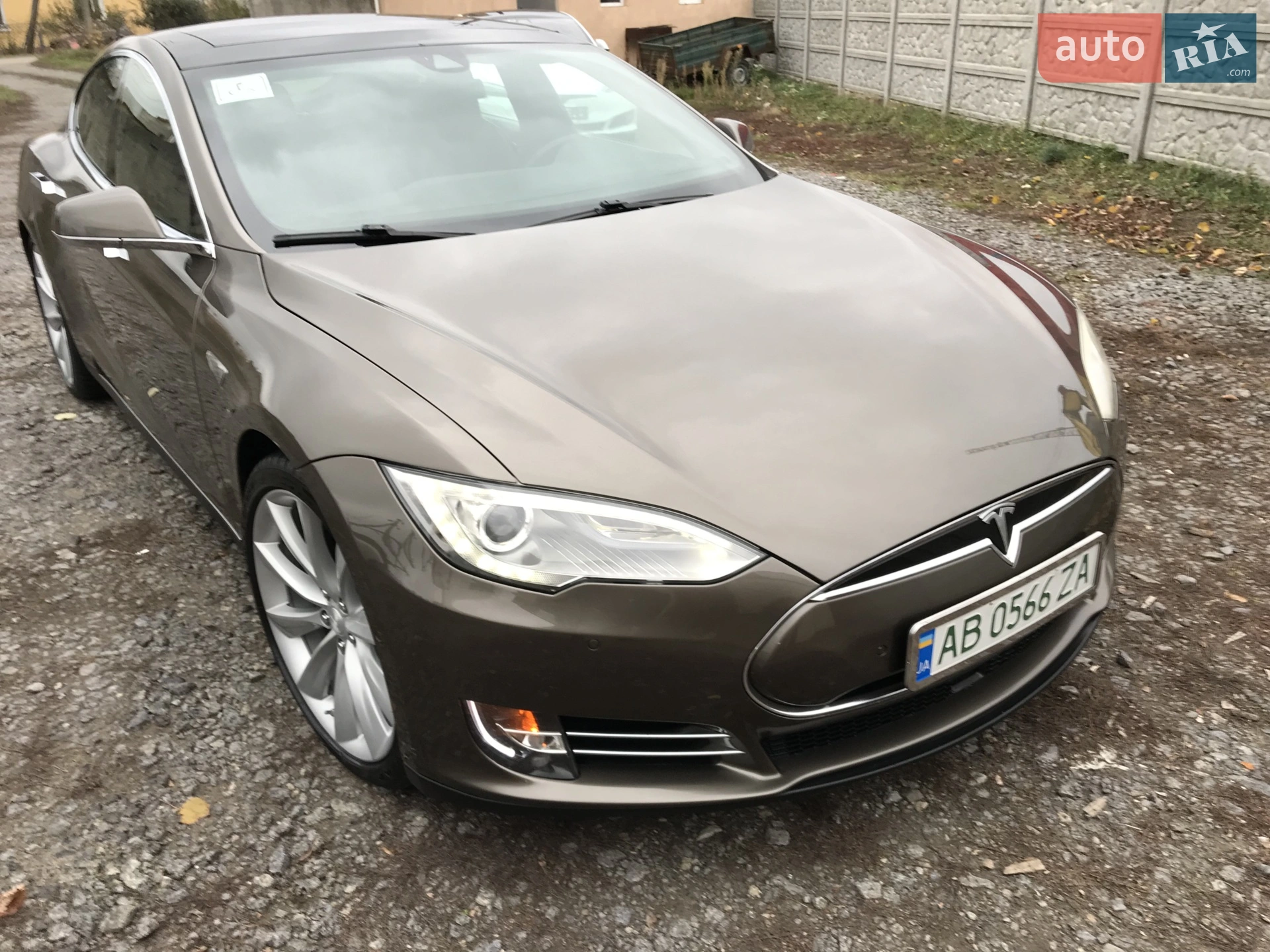 2016 Tesla Model S - мініатюра 3