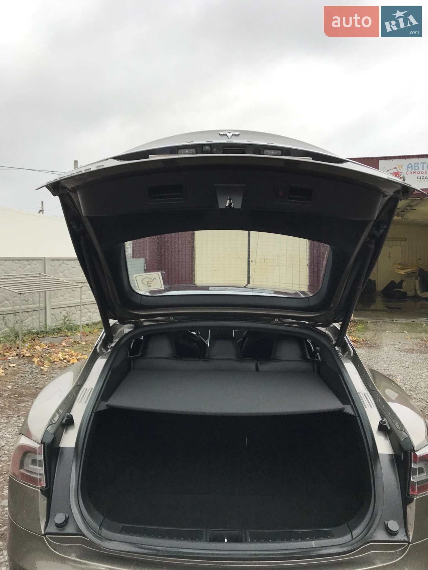 2016 Tesla Model S - мініатюра 10