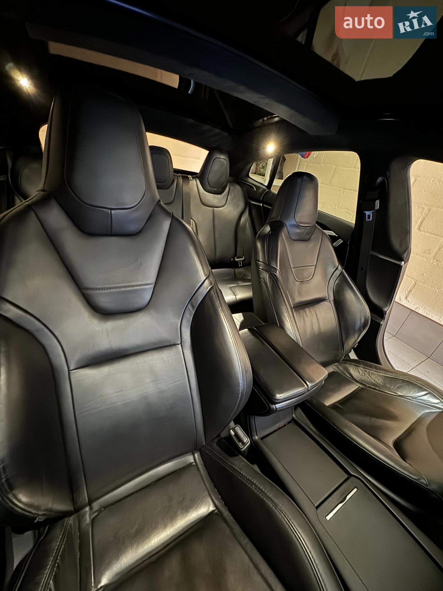 2016 Tesla Model S - мініатюра 28
