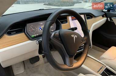Лифтбек Tesla Model S 2019 в Киеве