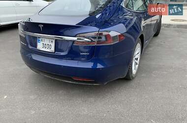 Лифтбек Tesla Model S 2019 в Киеве