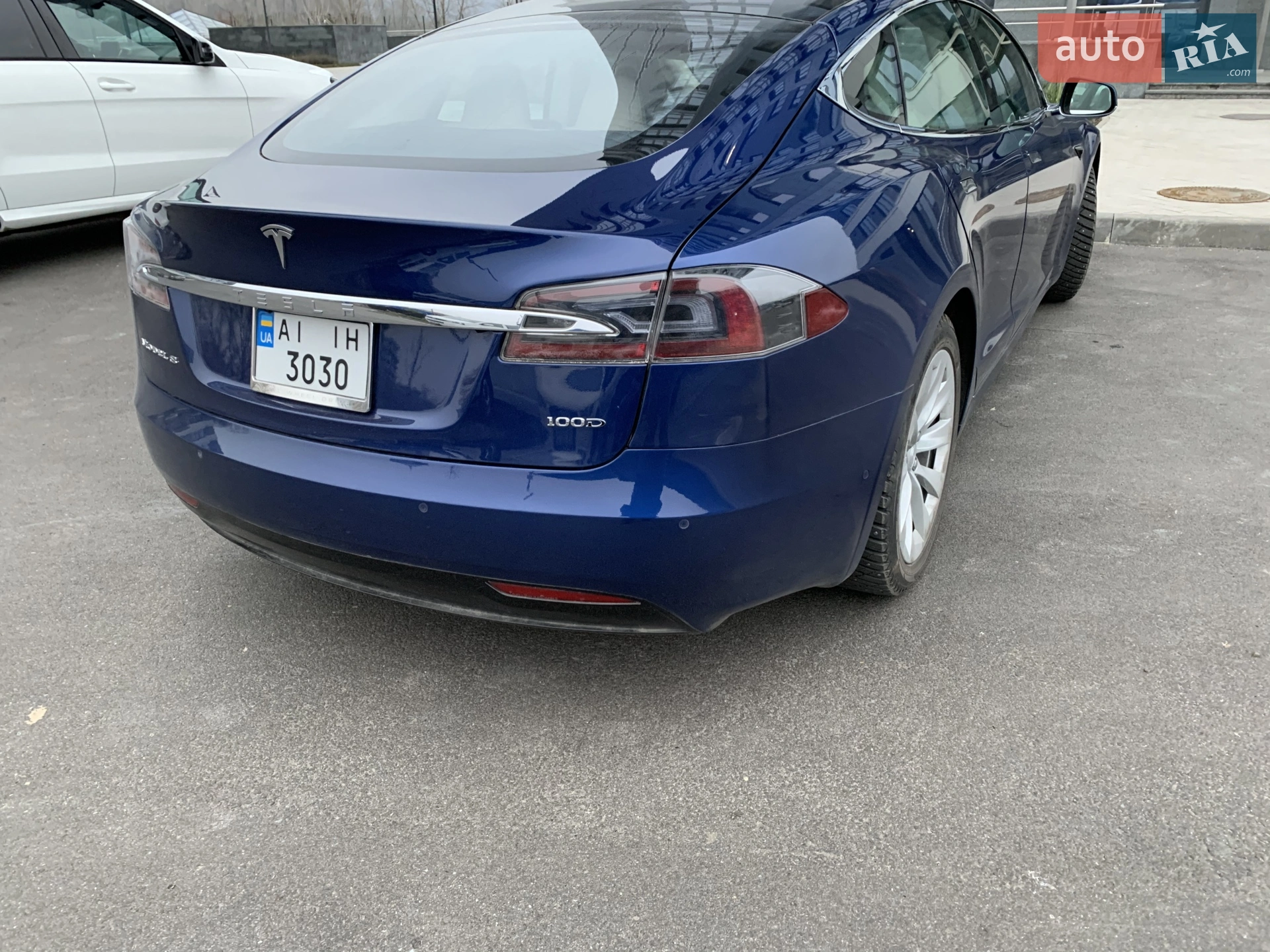 2019 Tesla Model S - мініатюра 11
