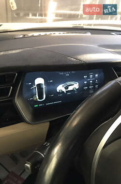 Tesla Model S 2015 Tesla Model S 2015