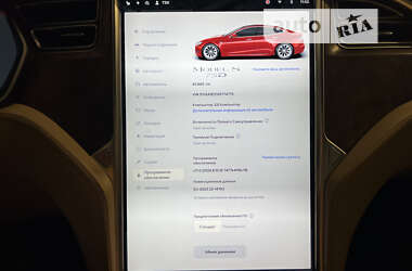 Лифтбек Tesla Model S 2016 в 