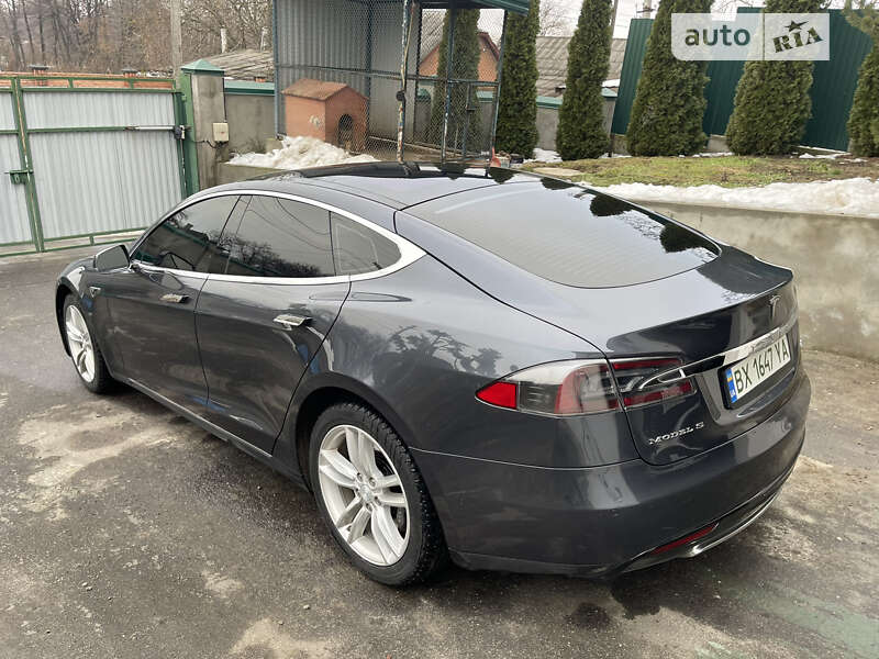 Лифтбек Tesla Model S 2015 в Хмельницком фото 4 Лифтбек Tesla Model S 2015 в Хмельницком