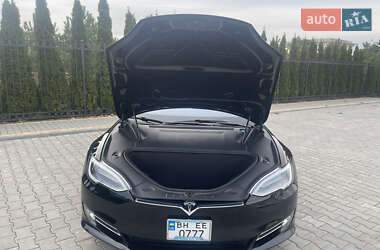 Лифтбек Tesla Model S 2019 в Одессе