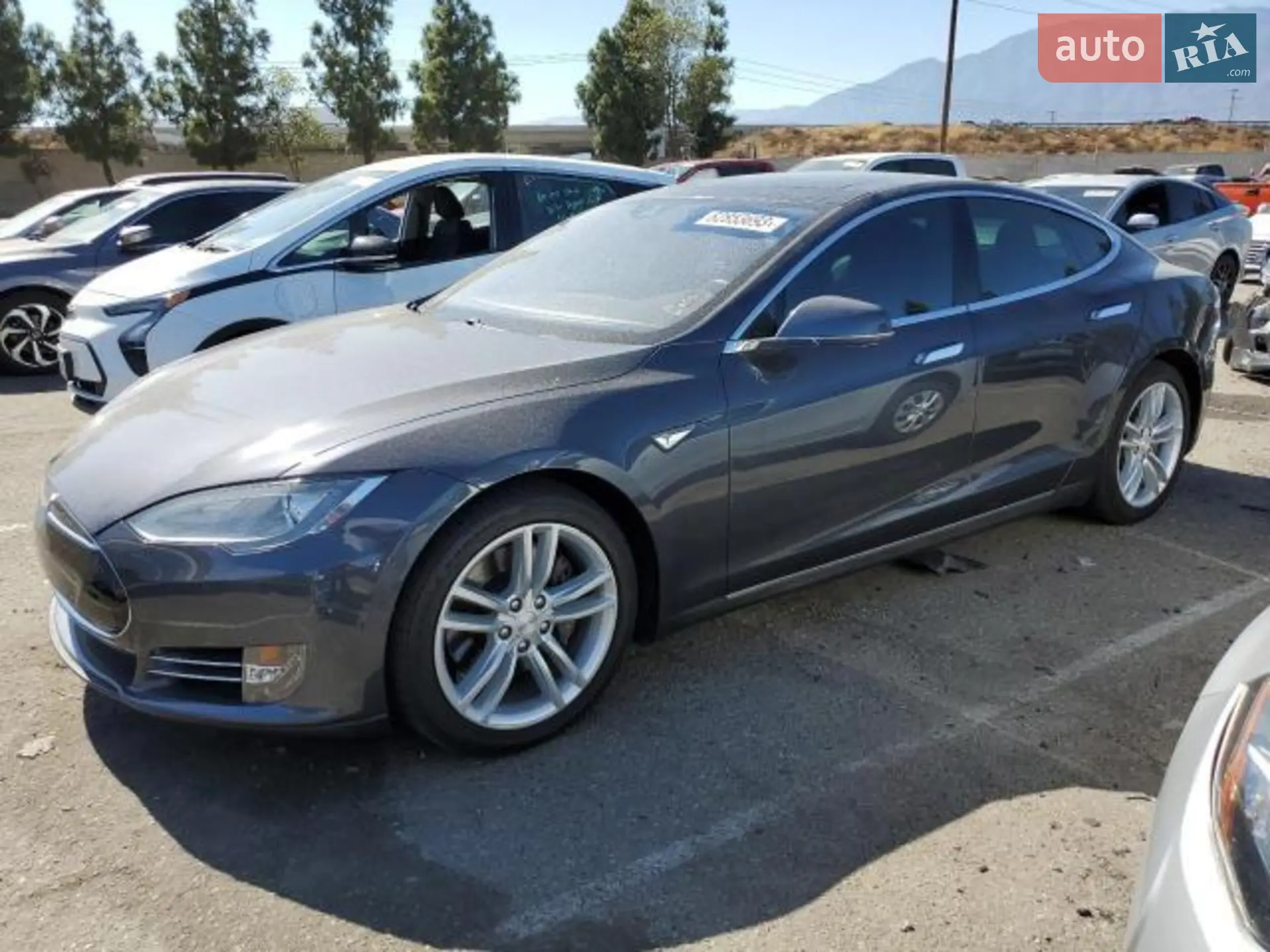 2015 Tesla Model S - мініатюра 23