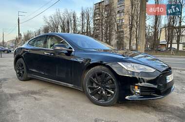 Лифтбек Tesla Model S 2013 в Киеве