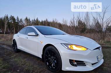 Tesla Model S 2015 Tesla Model S 2015