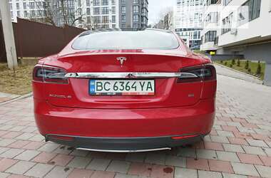 Лифтбек Tesla Model S 2013 в Львове