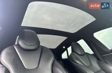 Лифтбек Tesla Model S 2018 в Полтаве
