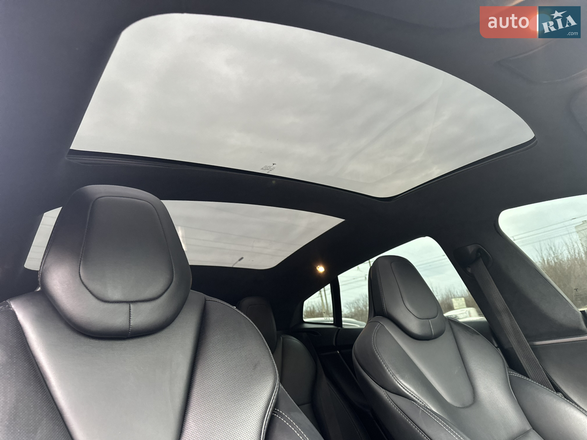 2018 Tesla Model S - мініатюра 37