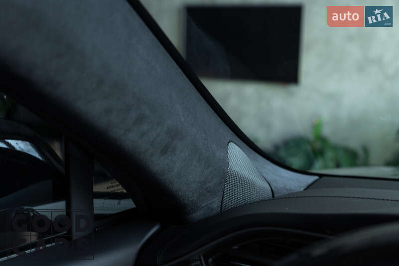 Лифтбек Tesla Model S 2019 в Одессе