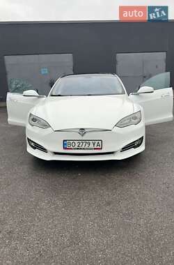 Лифтбек Tesla Model S 2014 в Тернополе