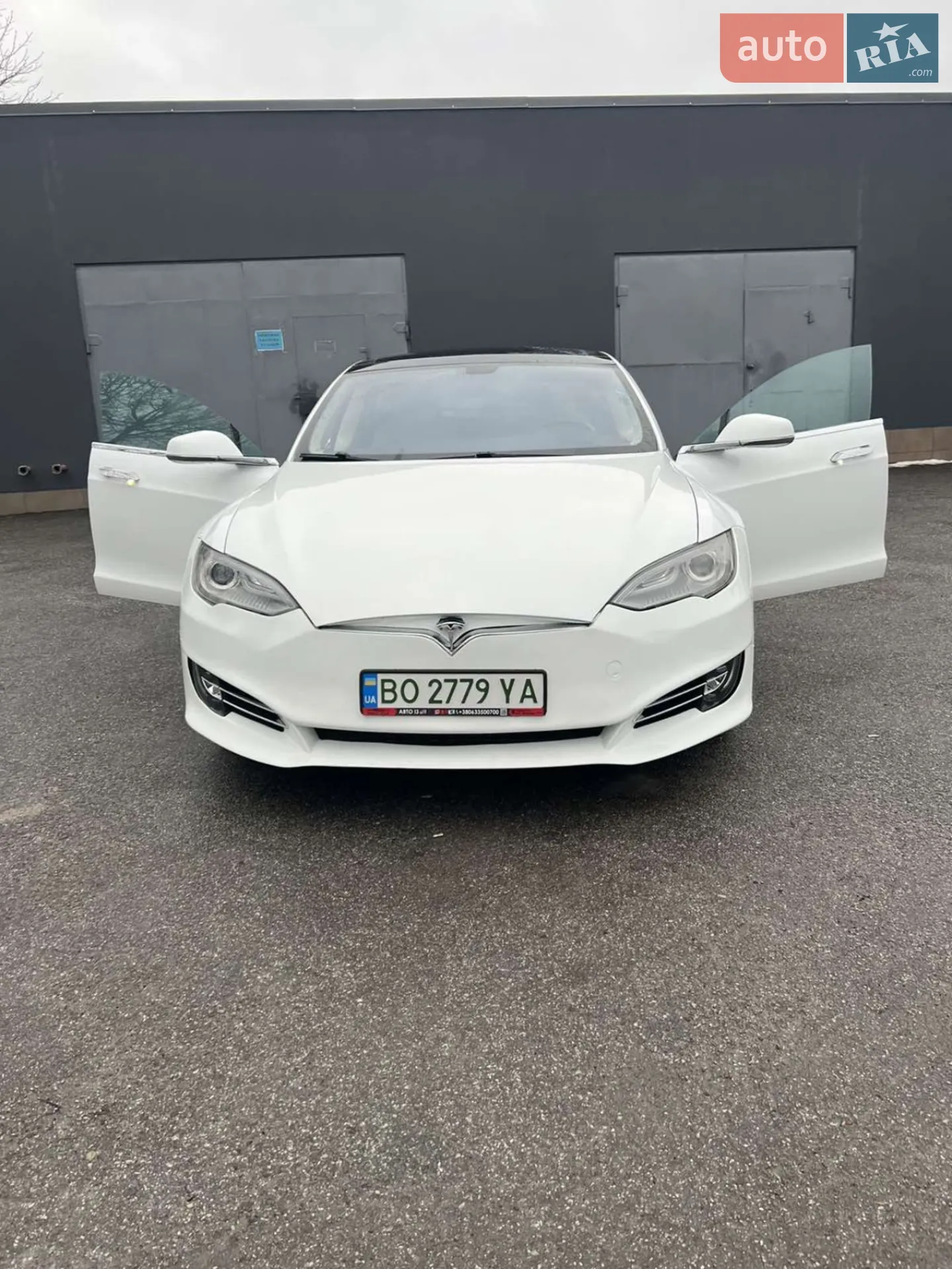 2014 Tesla Model S - мініатюра 17