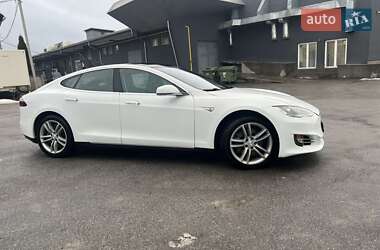 Лифтбек Tesla Model S 2014 в Тернополе