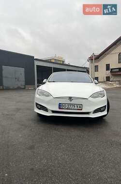 Лифтбек Tesla Model S 2014 в Тернополе