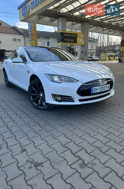 Tesla Model S 2012