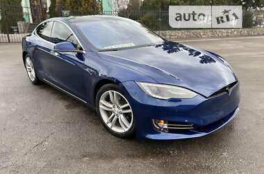 Лифтбек Tesla Model S 2015 в Харькове