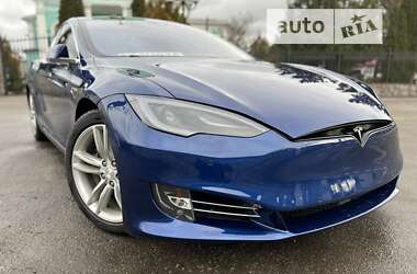 Лифтбек Tesla Model S 2015 в Харькове