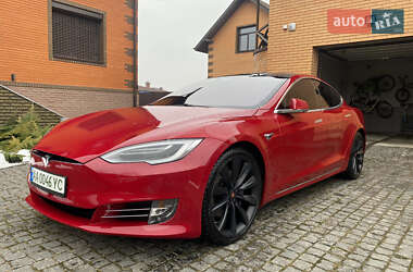 Лифтбек Tesla Model S 2017 в Киеве