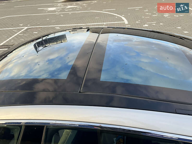 Лифтбек Tesla Model S 2013 в Ковеле