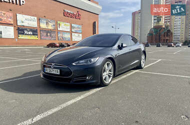 Tesla Model S 2015 Tesla Model S 2015