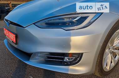 Лифтбек Tesla Model S 2018 в 