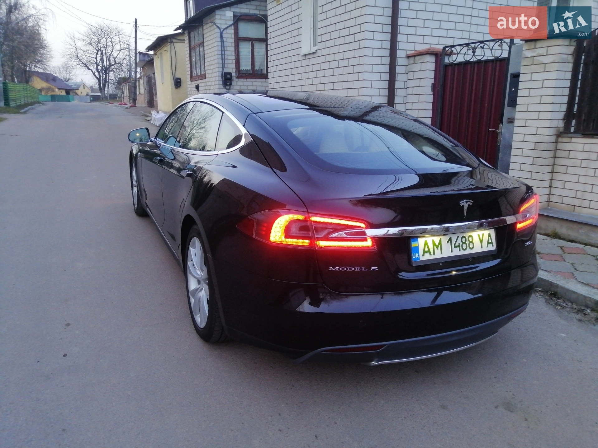 2015 Tesla Model S - мініатюра 33