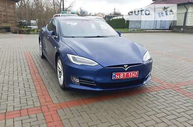 Лифтбек Tesla Model S 2017 в Золочеве