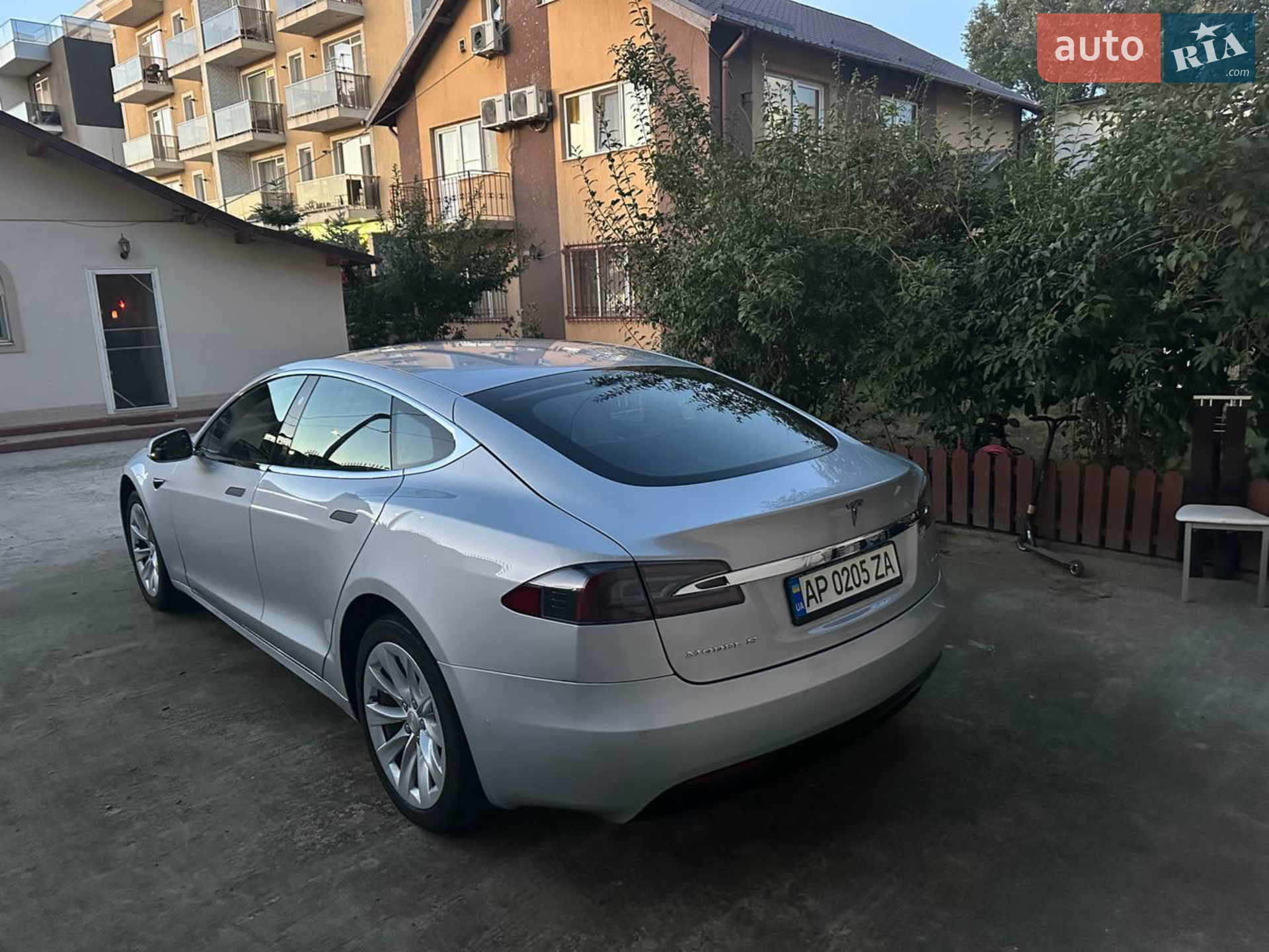 2016 Tesla Model S - мініатюра 15