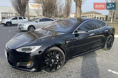 Лифтбек Tesla Model S 2019 в Одессе