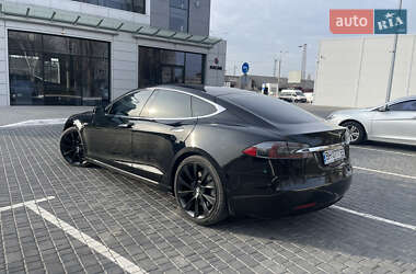 Лифтбек Tesla Model S 2019 в Одессе